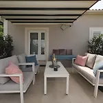 Ella - Swimming Pool, Garden, Baby Friendly ヴィラ Bast
