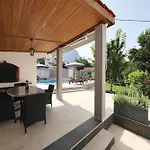 Ella - Swimming Pool, Garden, Baby Friendly ヴィラ *